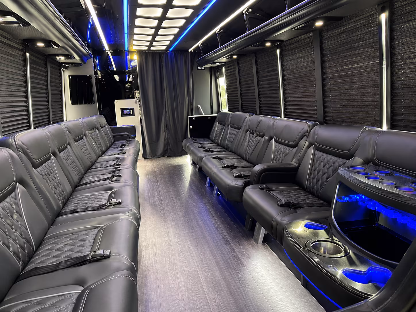 Rent a Bus to San Diego International Airport