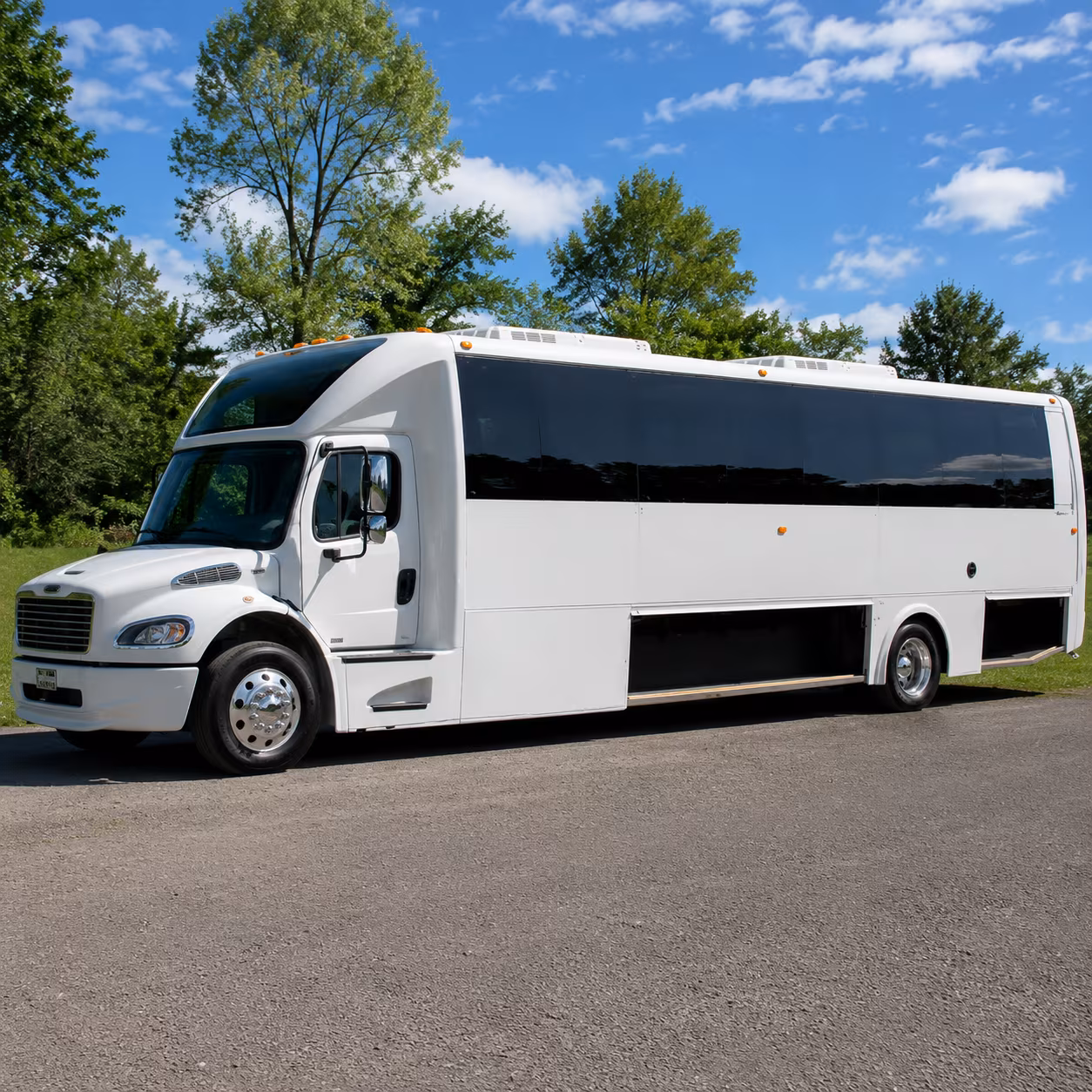 25 Passenger Party Bus Exterior