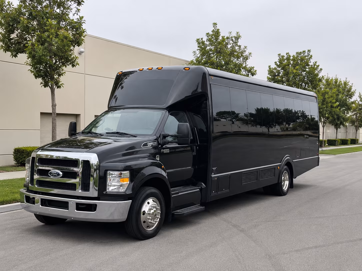 National City Birthday, Sweet 16, & Quinceañera Party Bus Rentals