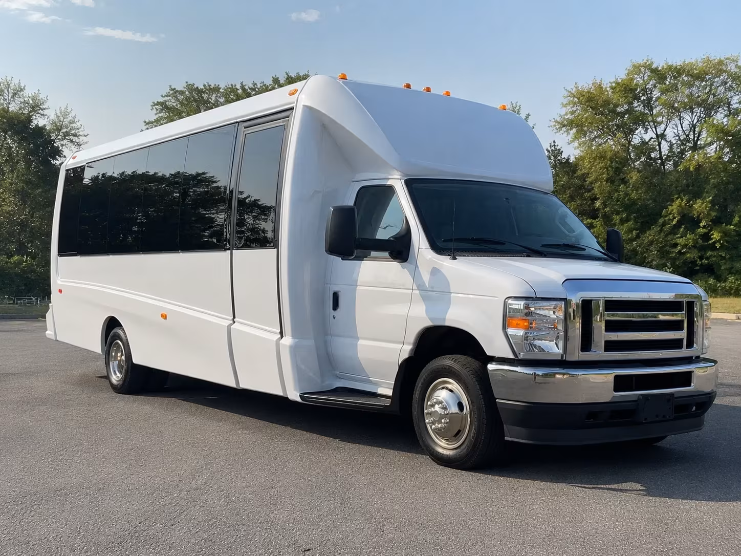 San Diego Birthday, Sweet 16, & Quinceañera Transportation party bus exterior